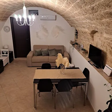 Myrrh Apartament